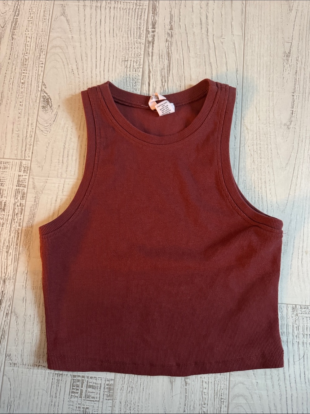 Tilly's Ribbed Cropped Tank Top in Deep Burgundy
